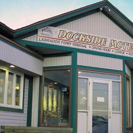 Dockside Motel St. Barbe Kültér fotó